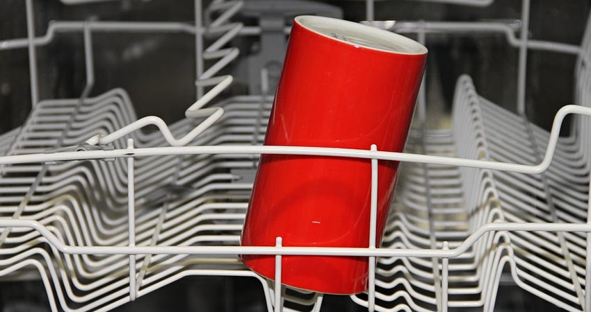 come cambiare la pompa e il motorino di accensione della lavastoviglie